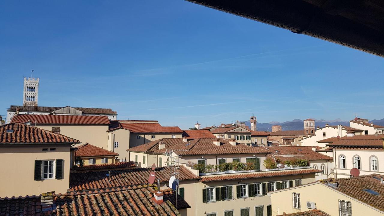 루카 La Terrazza Fra Le Torri 아파트 외부 사진